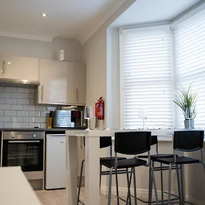  Apartment Castle-view Apartments, One United Kingdom